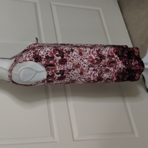 White House Black Market pink paisley halter dress size small with accents - Picture 4 of 13